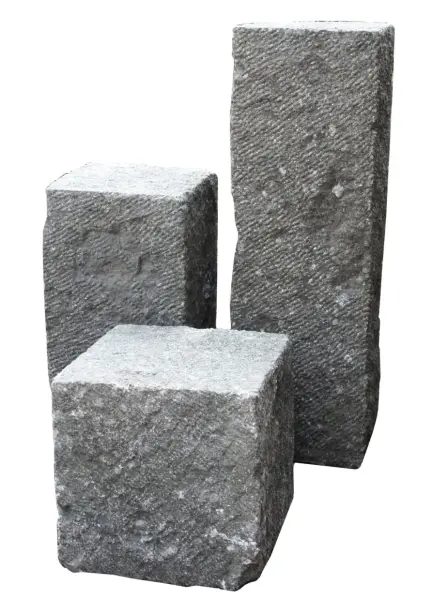 Product image 1 of the product “Stand - 30cm high, basanit stonework ”
