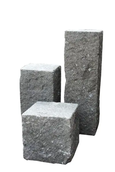 Product image 1 of the product “pedestal ca 50cm high, basanite - natural stone ”
