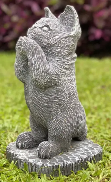 Product image of the product “Sammy - Standing kitten on a pedestal, 27cm H | cast stone ”