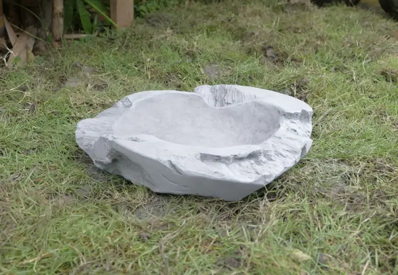 Product image of the product “Nature's Touch cast stone bowl, 33 cm Length ”