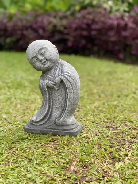 Product image of the product “Ming - Monk, standing, bent sideways 24 cm H | cast stone ”