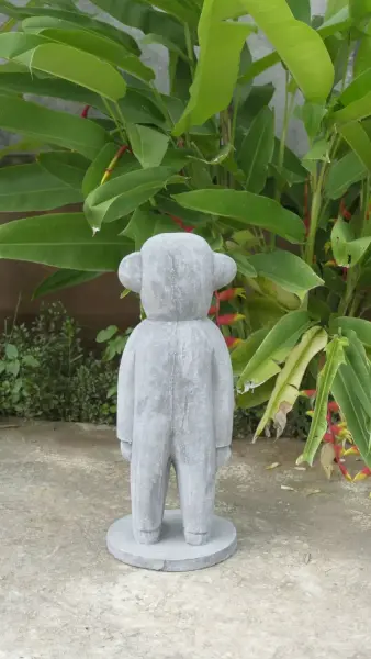 Product image 5 of the product “Amicus - Big abstract, 53cm H | cast stone ”