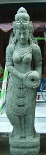Product image of the product “Standing Lady (Sri Dewi) with vase, 120cm Natural | 120 cm”