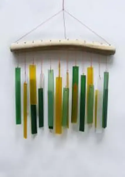 Product image 1 of the product “Glass Wind chime „Orthogon“, forest colors, 26x2x44 cm,  Driftwood & recycled Glass ”
