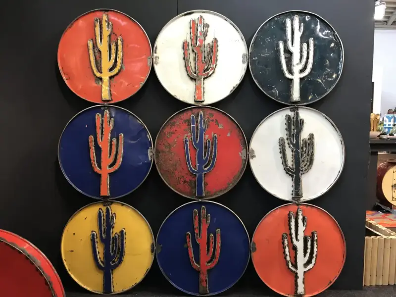 Product image 1 of the product “3 x 3 cacti on lid of barrel  - wall hanger, 175cm width x 175cm height, object from upcyceled oil barrel. ”