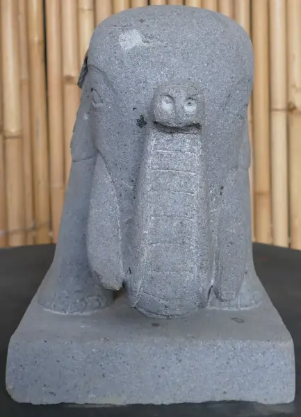 Product image 1 of the product “Standing elephant made of Riverstone about 45cm length ”