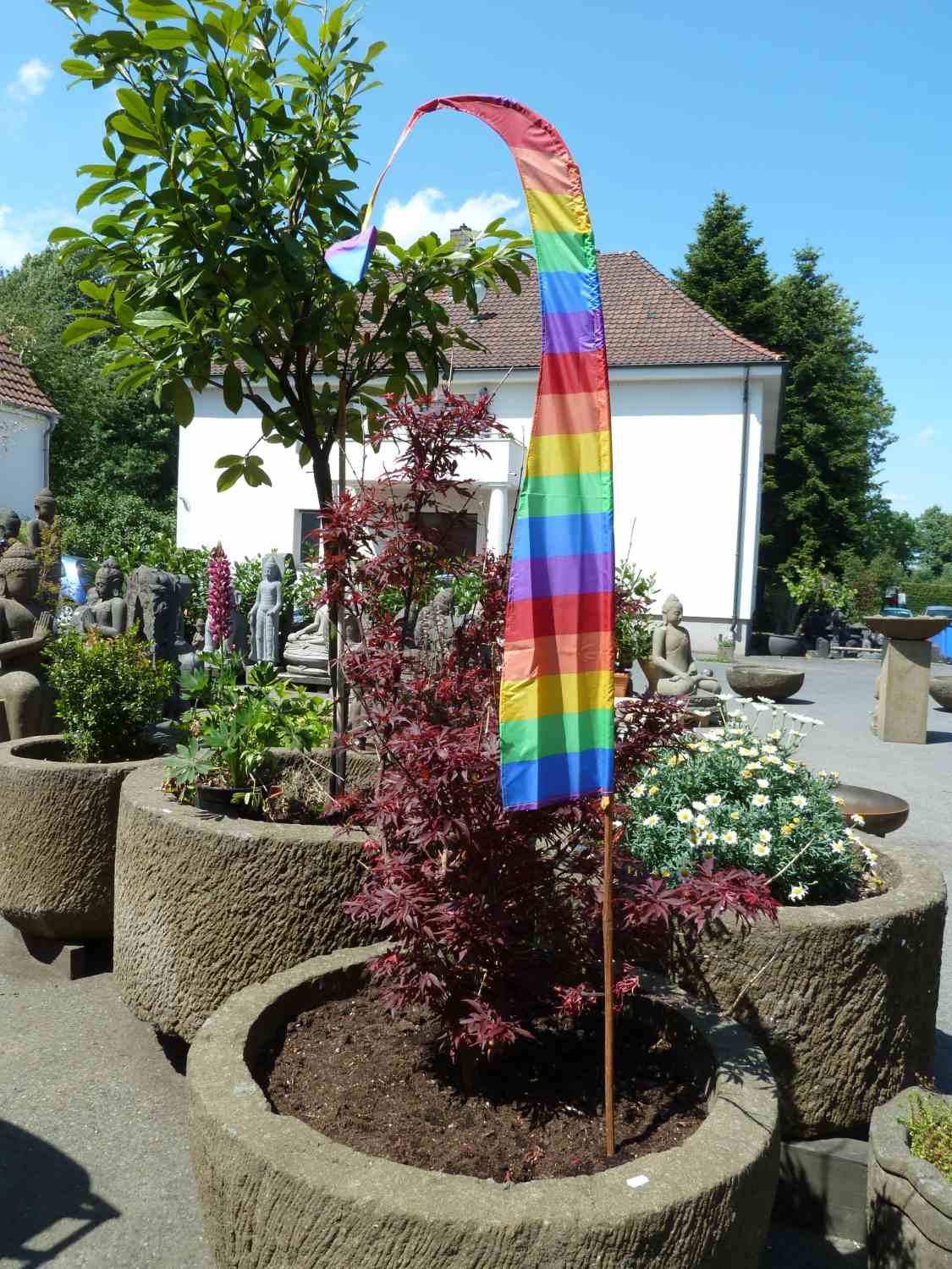 Product image 1 of the product “Bali flag, satin, rainbow model, 500cm ”