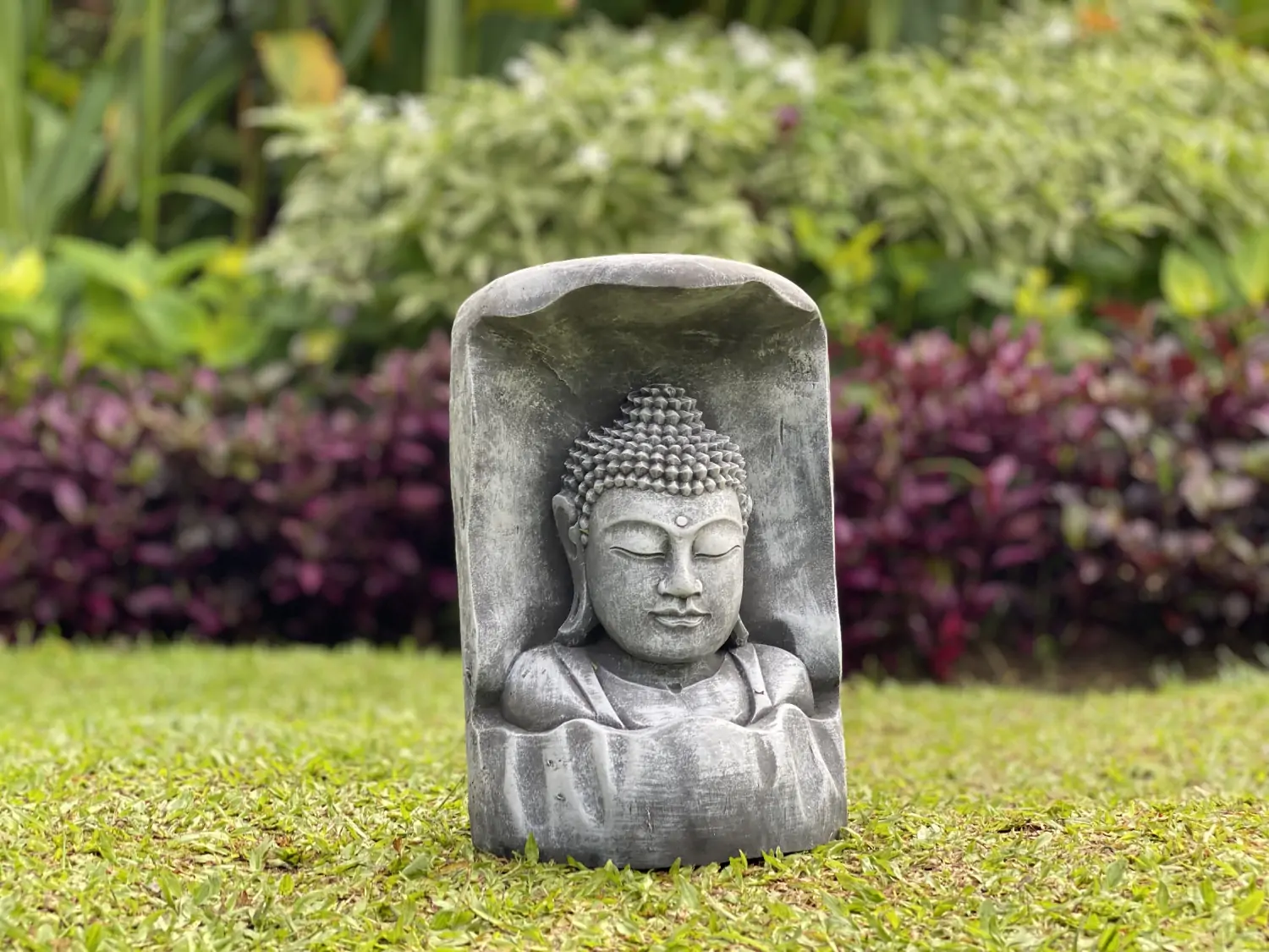  Product image 1 of the product “Anwar - Buddha Bust, relief cut out of tree, 28cm H | cast stone ”