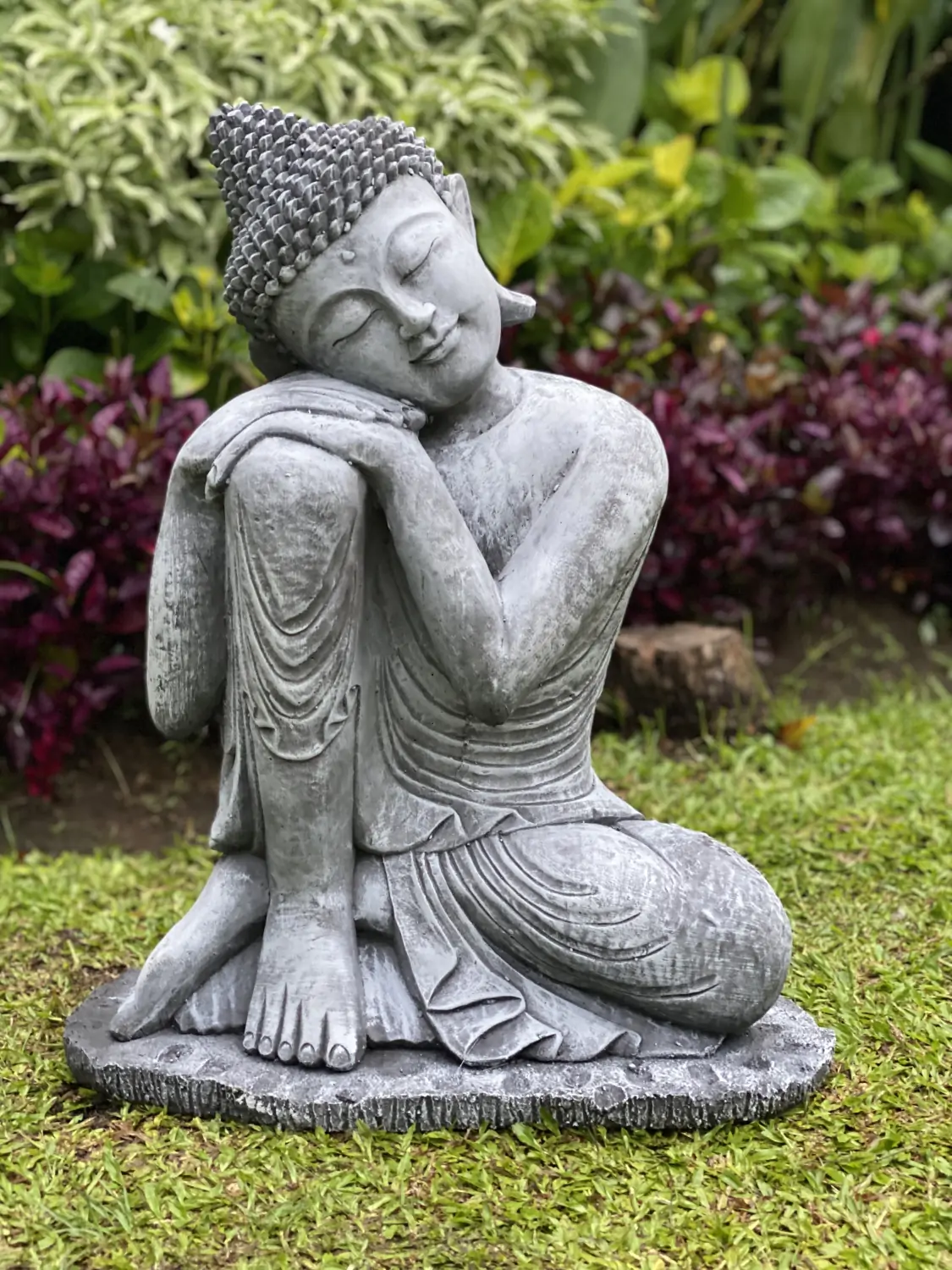  Product image 1 of the product “Rahman - Buddha relax- one leg up, 65 cm H | cast stone ”