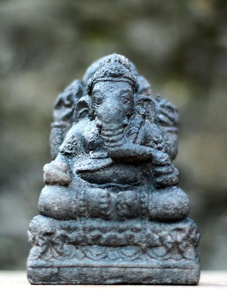  Product image 1 of the product “Sitting Ganesha, 15 cm, andesite casting, antique finish ”