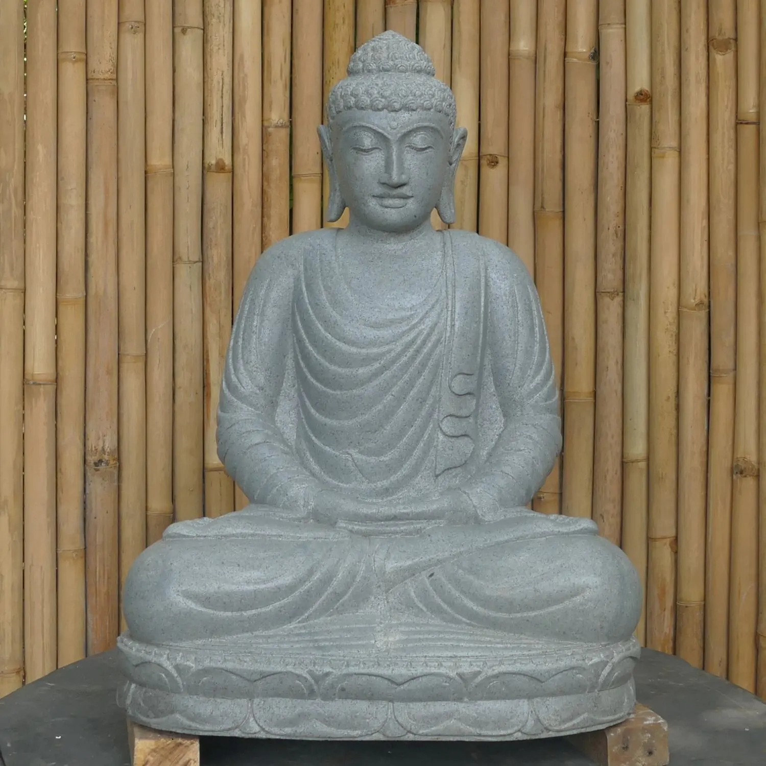  Product image 2 of the product “Seated Buddha made of Riverstone in Dhyana position - gesture of meditation, H. 80cm. ”
