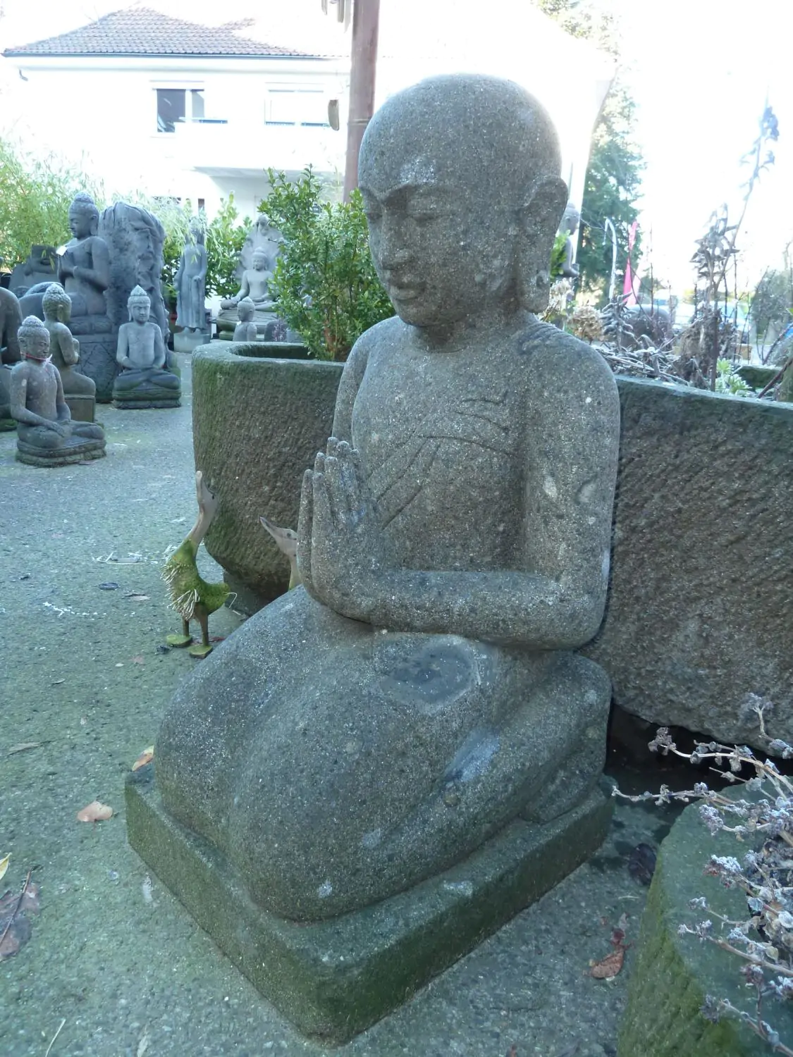  Product image 3 of the product “Kneeling monk with folded hands, ”