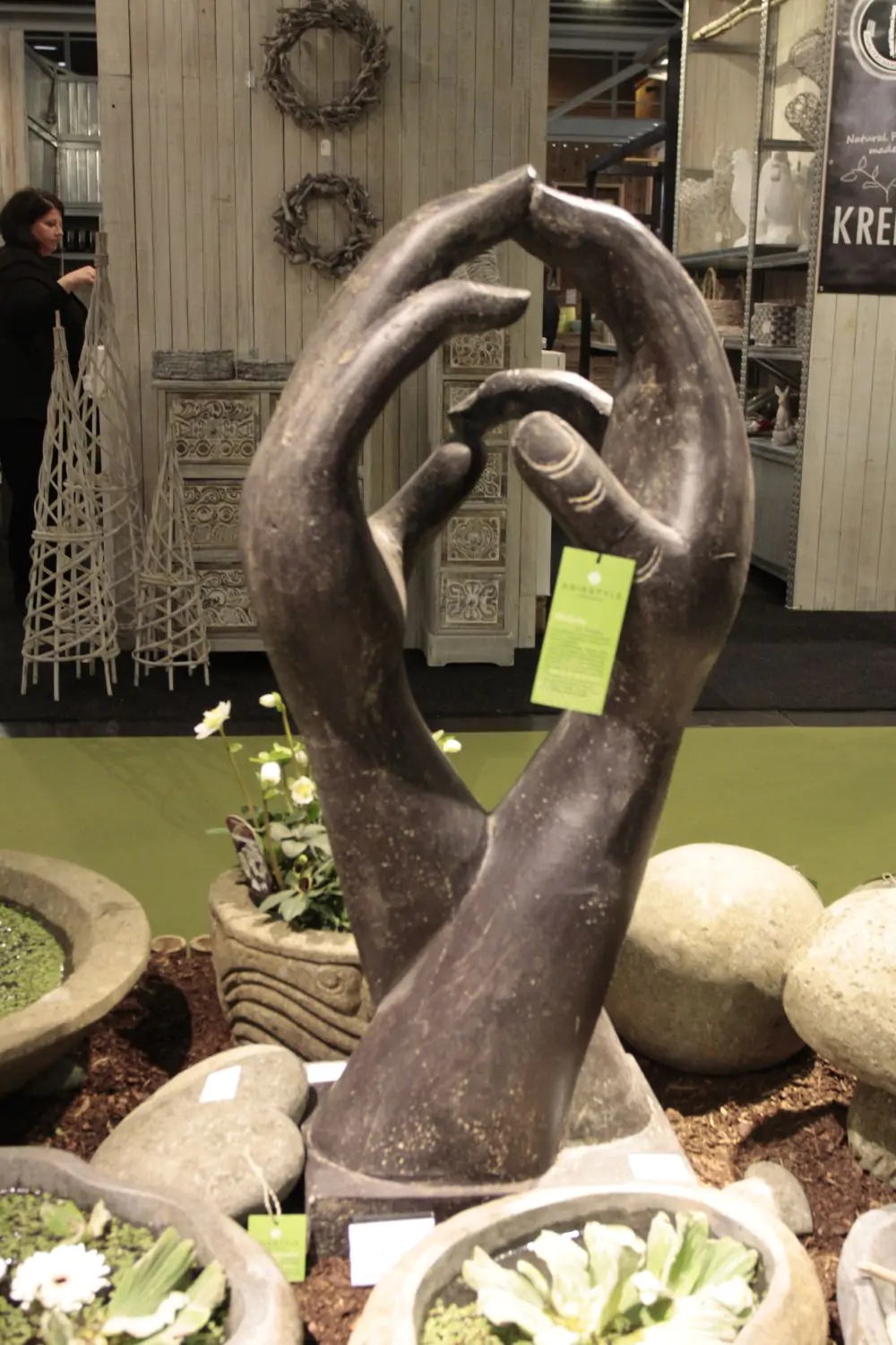 Product image 3 of the product “Abstract sculture, two hands upright on a base. 46 c 36 x 102cm. Stone cast, handcrafted & coloured ”