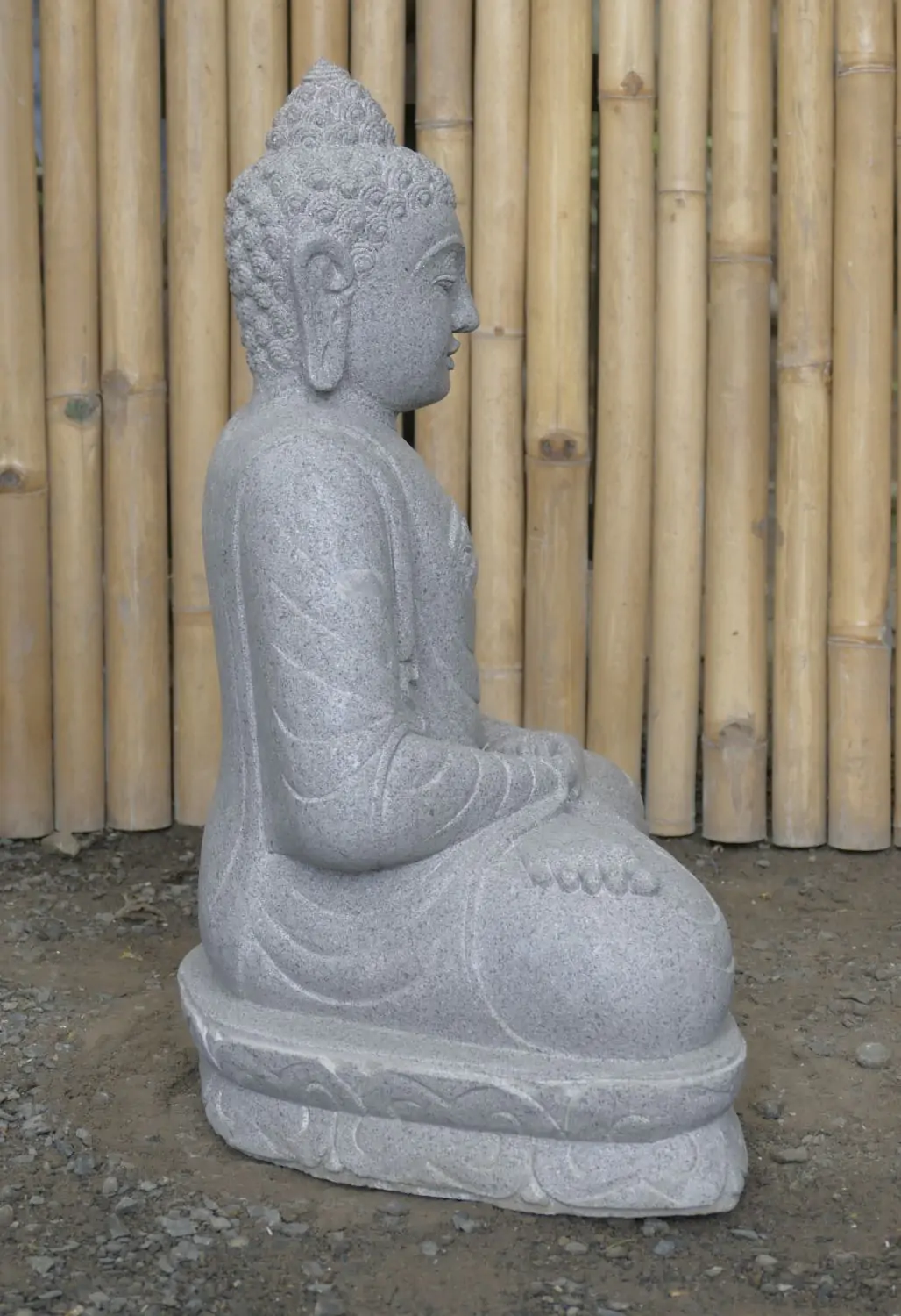  Product image 4 of the product “Seated Buddha made of Riverstone in Dhyana position - gesture of meditation, H.62 cm, natural. ”