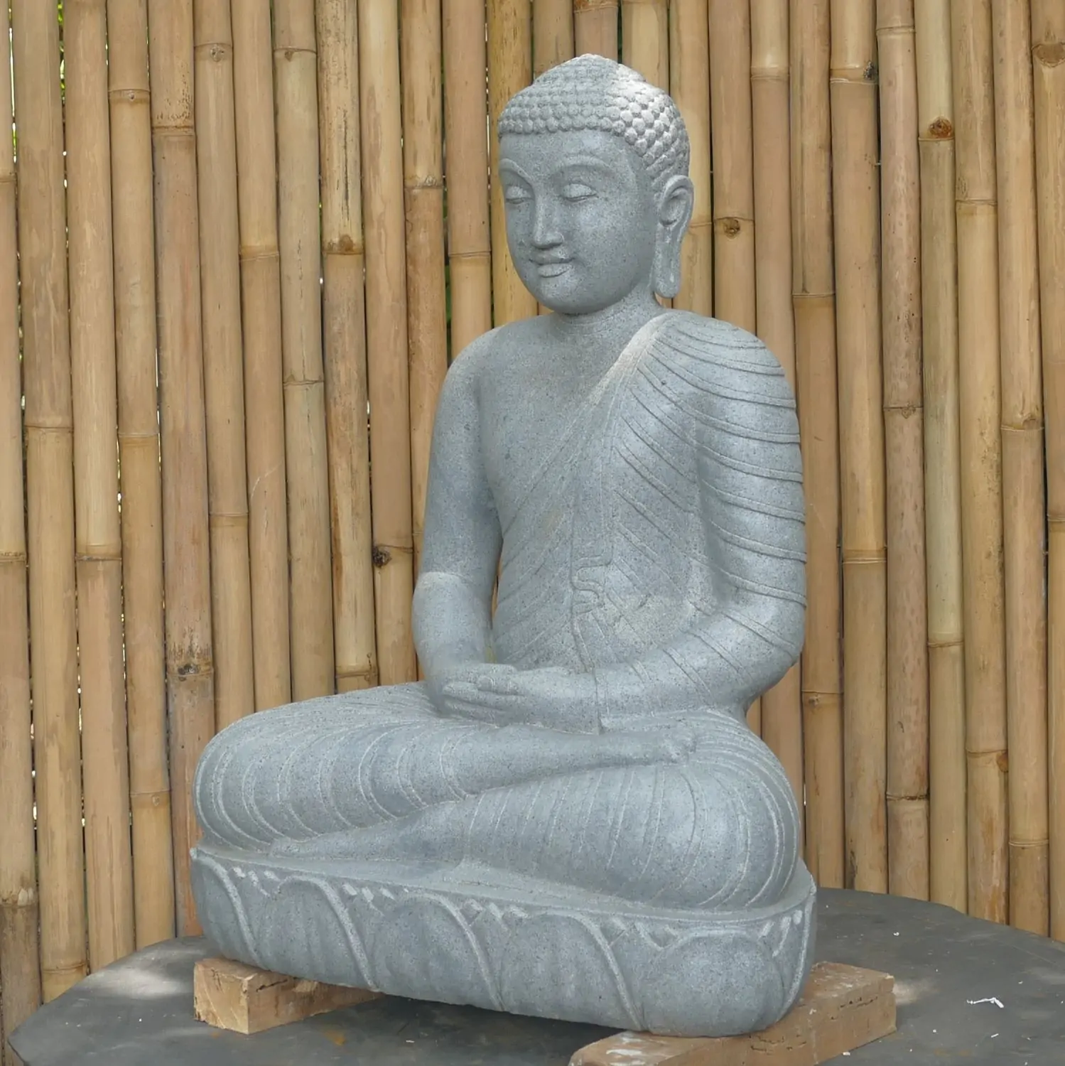  Product image 5 of the product “Seated Buddha made of Riverstone in Dhyana position - gesture of meditation, H. 80cm. ”